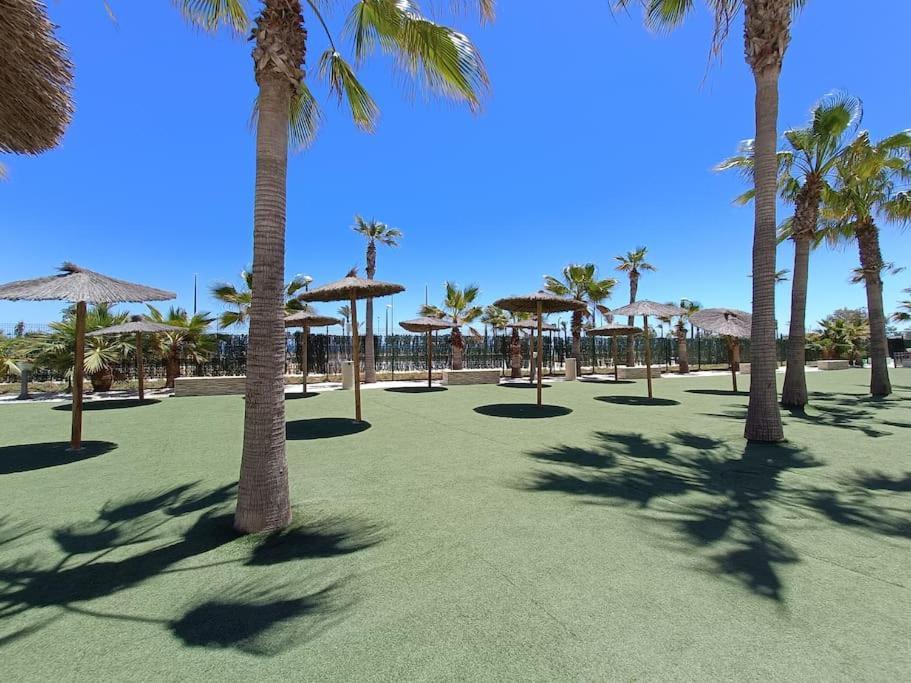 Mar Y Sal 11 Suites, Gran Terraza Con Vistas Al Mar, 2 Hab Y Piscina Рокетас де Мар Екстериор снимка